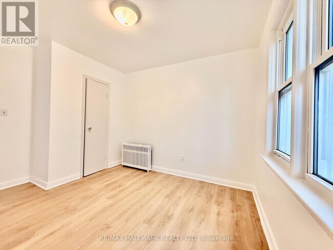 Photo - 314 Browns Line