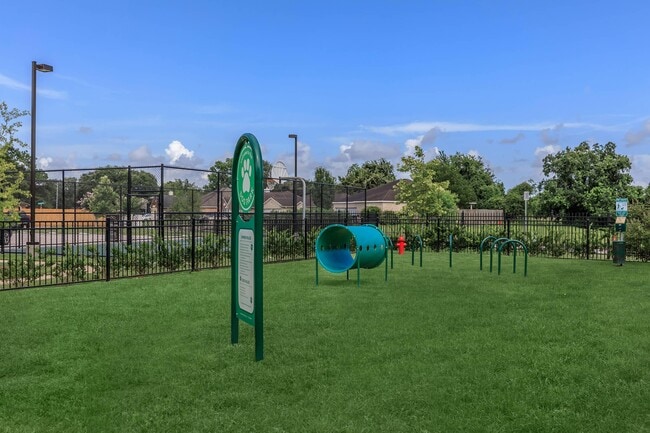 Willow Creek Apartment Homes