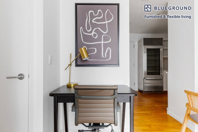 Photo - 635 W 42nd St Unit FL19-ID1435