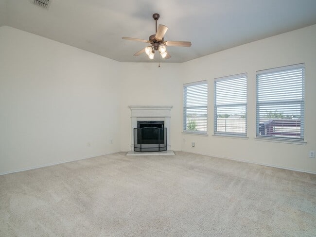 Photo - 320 Cookston Ln