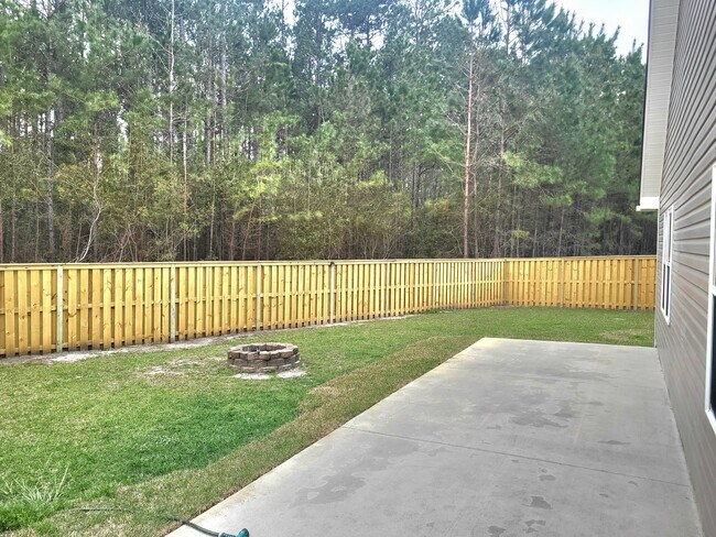 Photo - 1003 Summerfield Ct