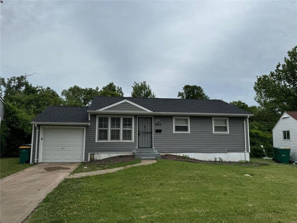 Welcome Home to 9312 Nelan! - Welcome Home to 9312 Nelan!