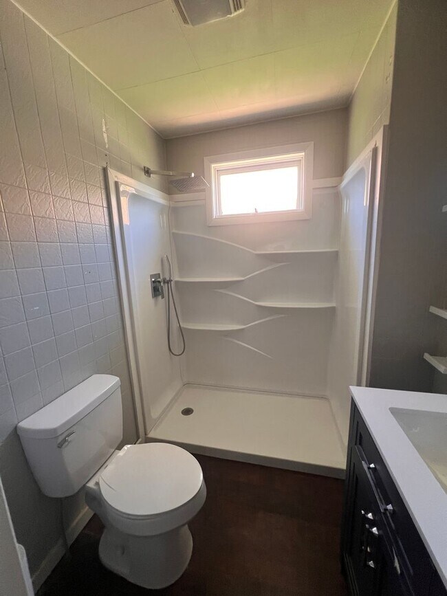 Photo - 2 Bedroom 1 Bathroom