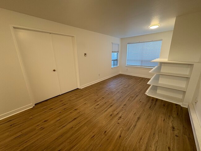 Photo - Whitman Place Apartments