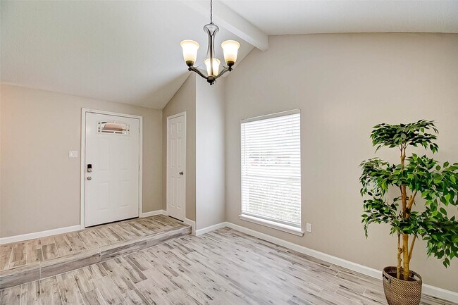 Photo - 22314 N Fork Dr