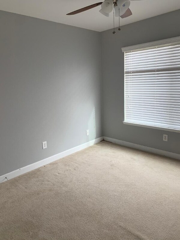 Photo - 110 pegasus Ave