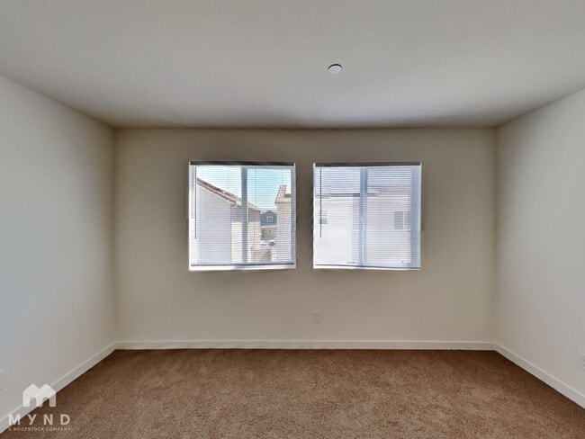 Photo - 8823 Nobleboro Wy