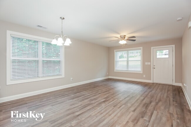 Photo - 204 King David Ln