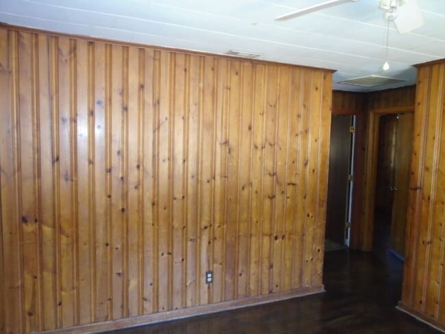324 Old Shaw Rd Unit 324 Old Shaw Rd.