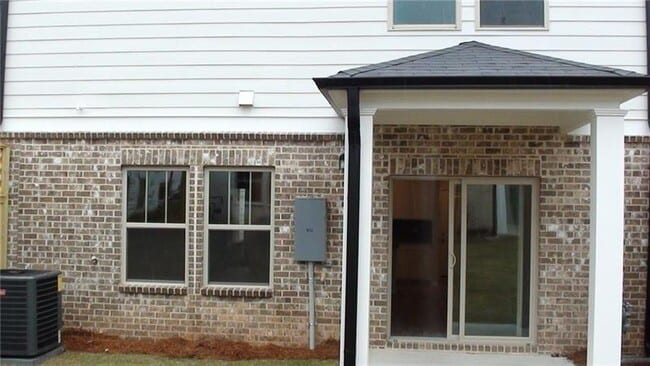 Photo - 1174 Lake Dr SW