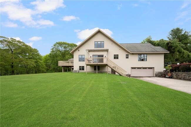 Photo - 633 Chestnut Hill Rd