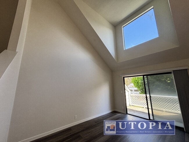 Photo - Newly Remodeled 2 Bed 1 Bath Unit Right Near Cabrillo College