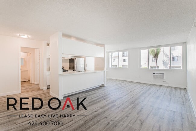1500 S Gramercy Pl Unit 204