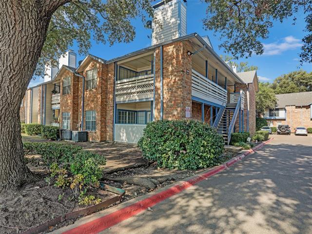 Photo - 1601 Marsh Ln Unit 200B