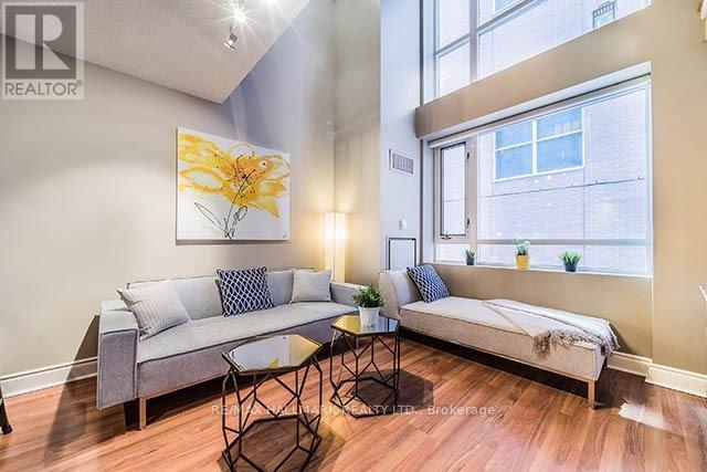 Photo - 80 Cumberland St Unit 307