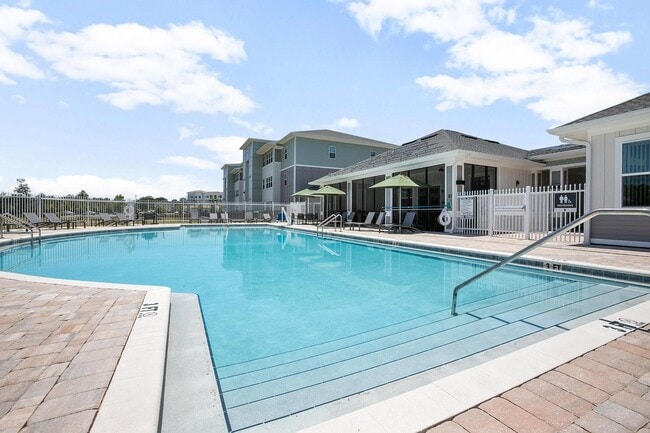 Community Pool - Brisas de Osceola Apartments