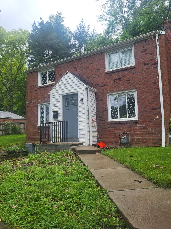 Photo - Updated 3 Bed, 1.5 Bath Home in Forest Hills - Available July 1!