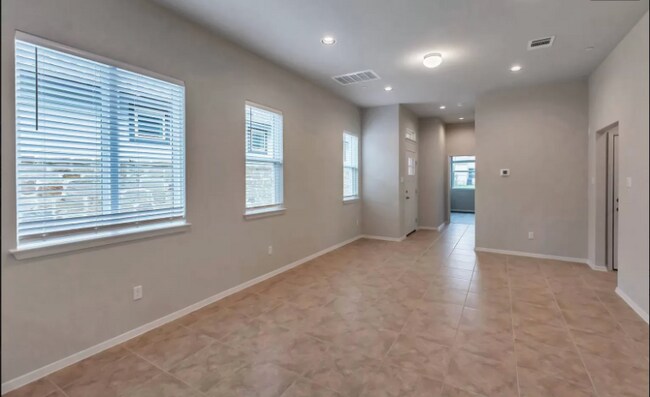 Photo - 2800 Joe Dimaggio Blvd