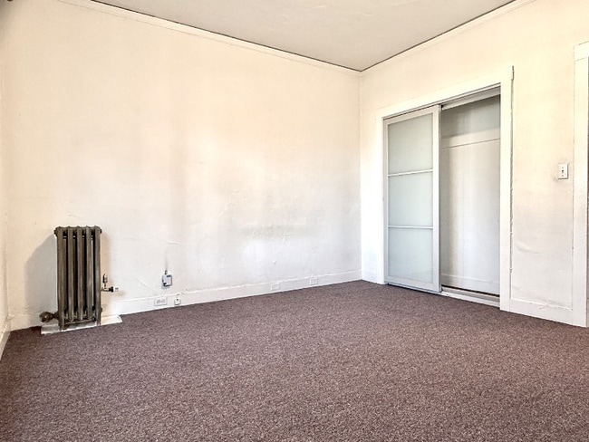 Photo - 2818 Telegraph Ave Unit 28