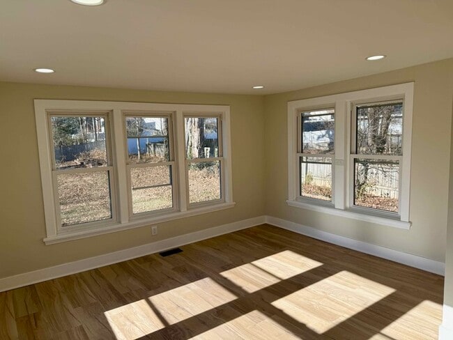 Photo - Beautifully Renovated 3 Bed 1 Bth Home in Webster Schools