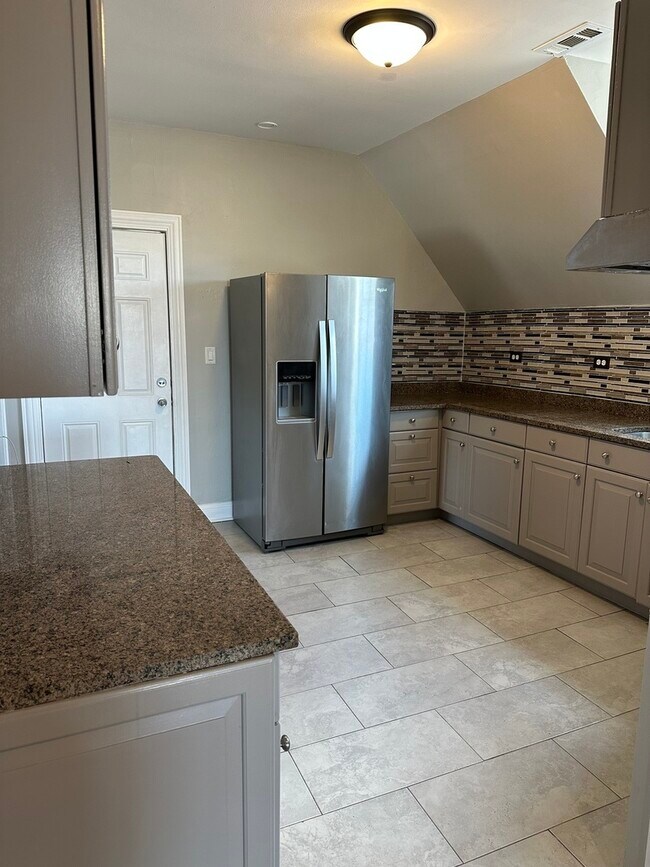 Photo - 4621 S Archer Ave