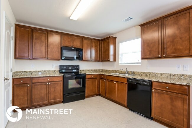 Photo - 2520 Queen Bee Dr
