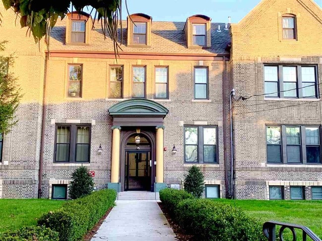 Photo - 78 Summit Ave Condo Unit 304