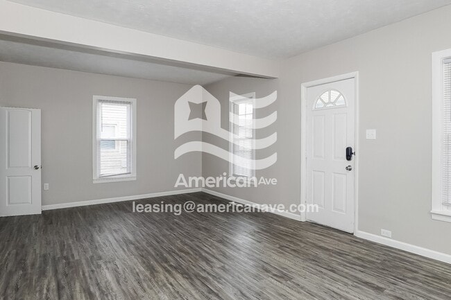 Photo - 1025 W 17th St