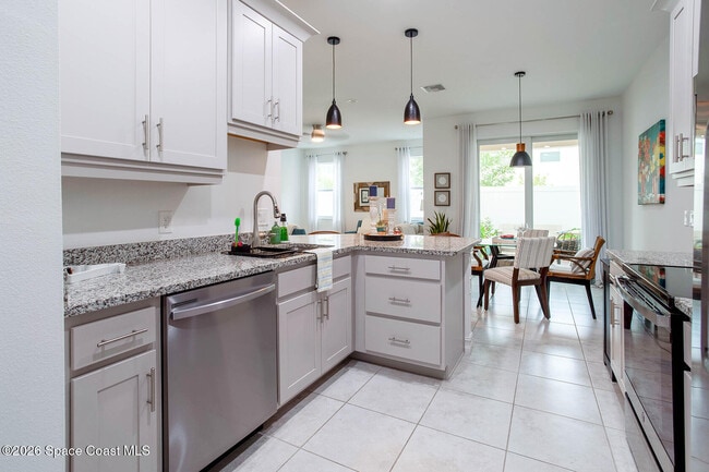 Photo - 1800 Noel Pl