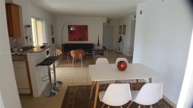 Photo - 7640 Westwood Dr Unidad 403