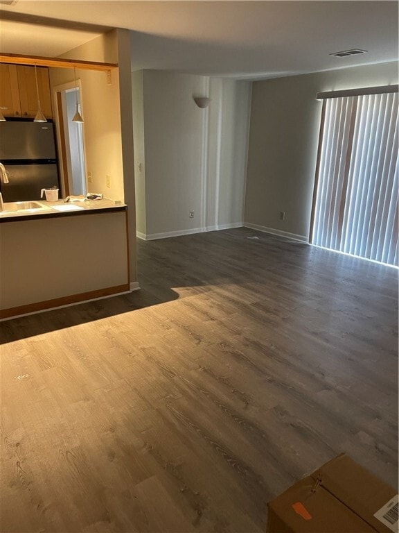 Building Photo - 220 Elm St Unit 503