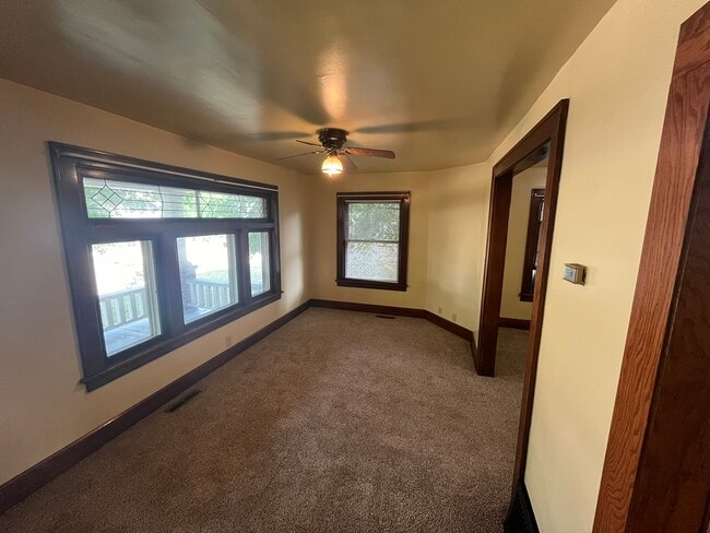 Photo - 1427 S Linden Ave Unit 1427