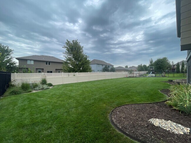 Photo - Home For Rent Papillion