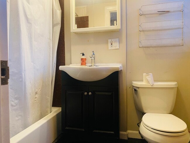 Photo - 67 Gore St Unit #2R
