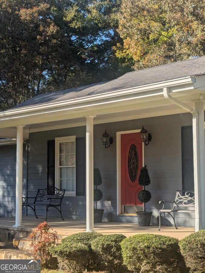 Photo - 1084 Macedonia Rd