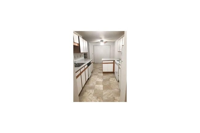 SOUTHRIDGE TOWNHOMES