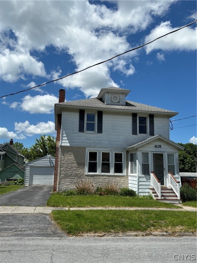 Building Photo - 418 East Ave