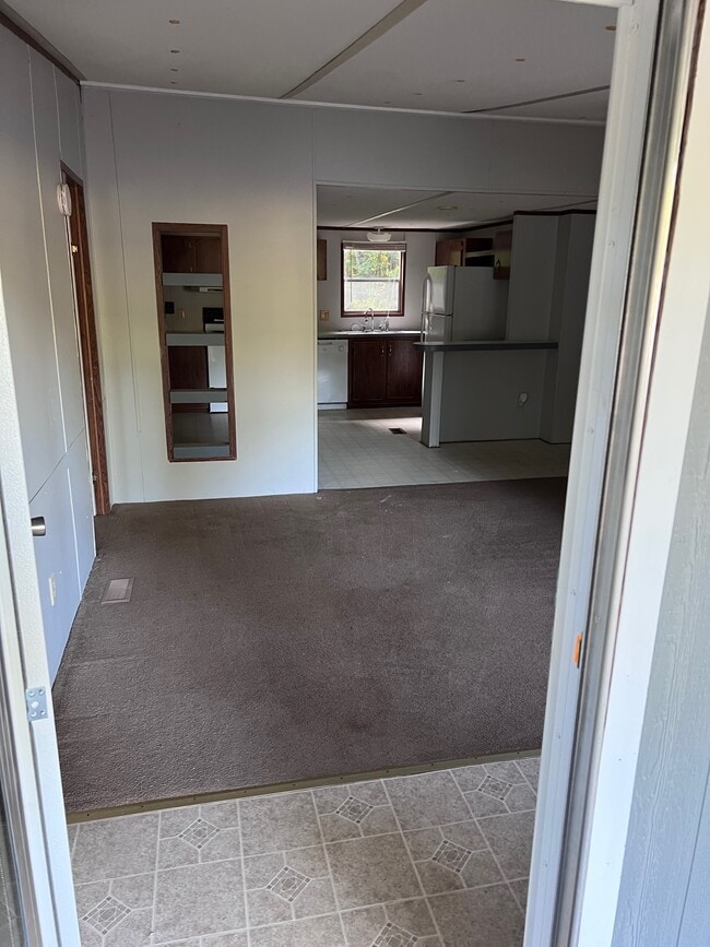 Photo - 416 Willard Rd