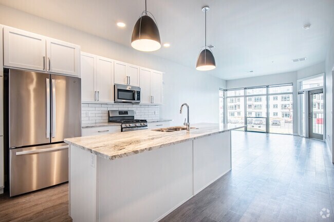 1BR, 1BA - 879SF - The Edison