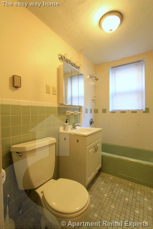 Photo - 402 Highland Ave Unit #1