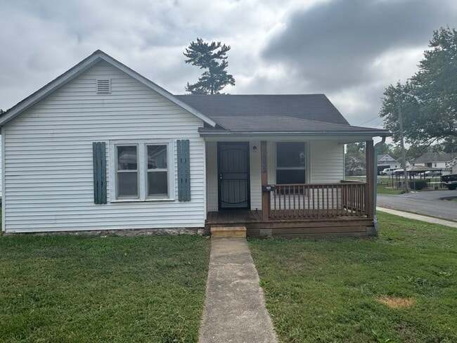 Mid-town 1 bedroom home - Mid-town 1 bedroom home
