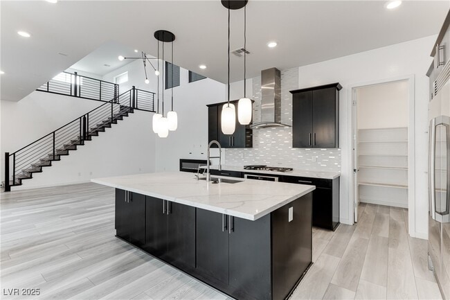 Building Photo - 10312 Jade Point Dr