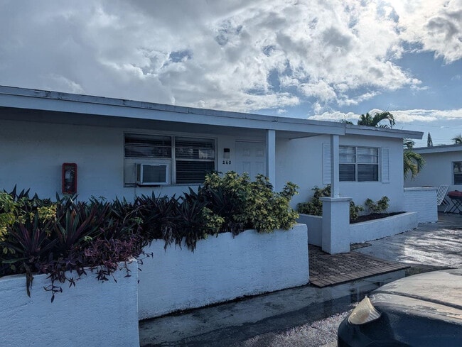 Photo - 140 NW 40th St Unidad #264