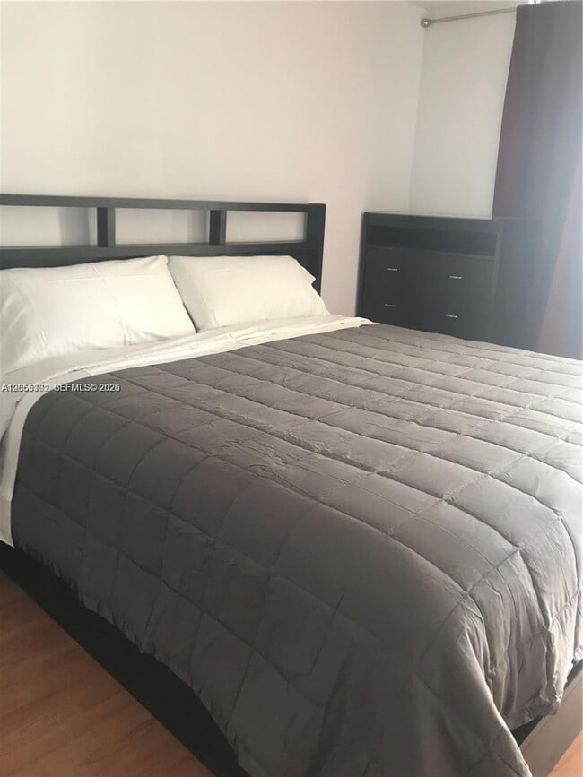 Photo - 1301 NE Miami Gardens Dr Unit 524W