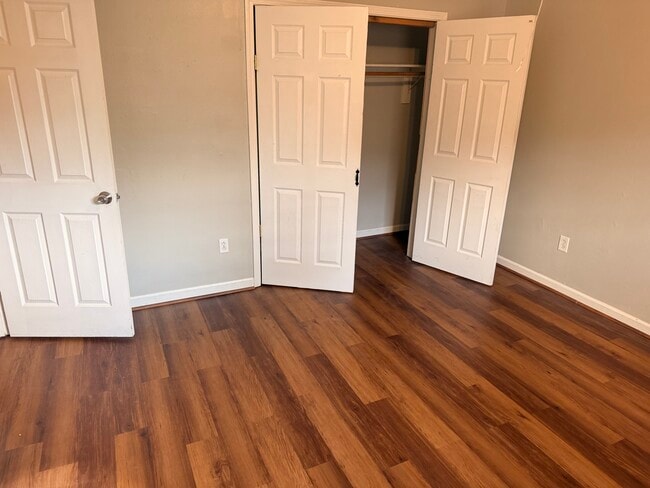 Photo - 100 Belgium St Unit C