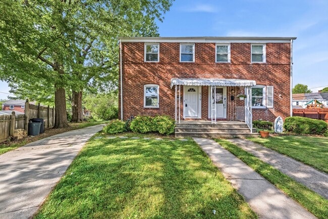 Photo - MOVE IN READY!! Freshly Updated 3-Bedroom Home for Rent