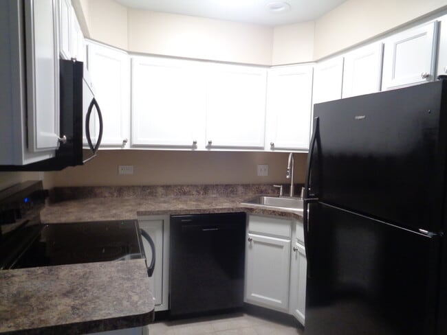 Photo - 10442 Brooks Ln Unit C1