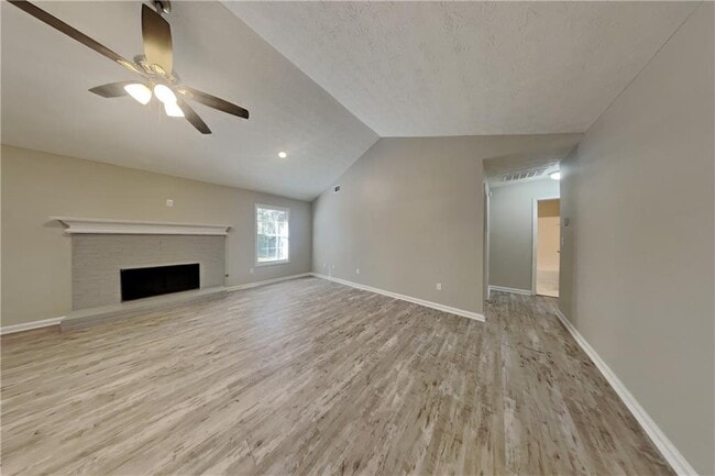 Photo - 3944 Riverstone Dr