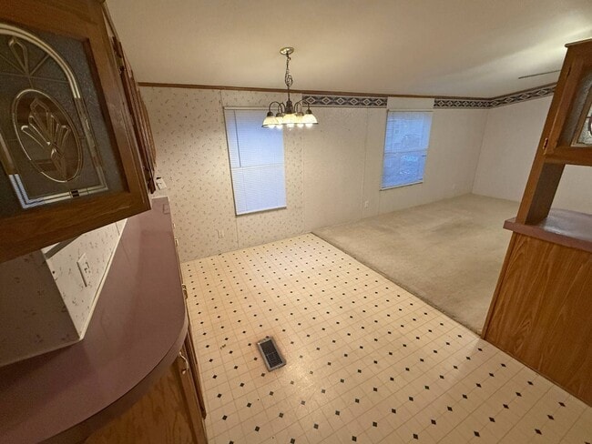 Photo - 2900 N Apperson Way