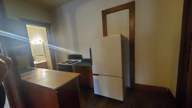 Photo - 340 S Ohio St